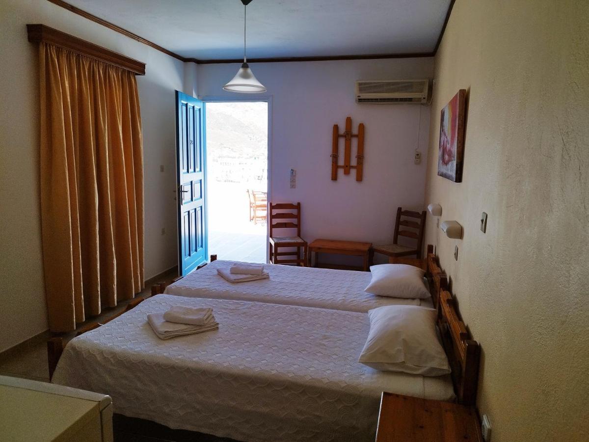 Poseidon Hotel Иос Хора Екстериор снимка