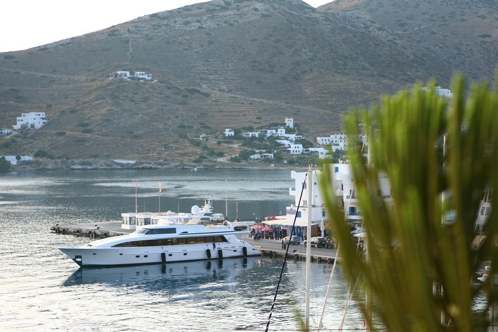 Poseidon Hotel Иос Хора Екстериор снимка